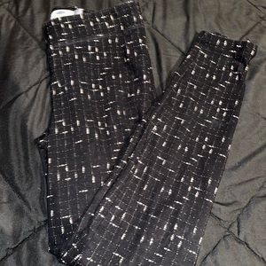 Old navy patterned jegging